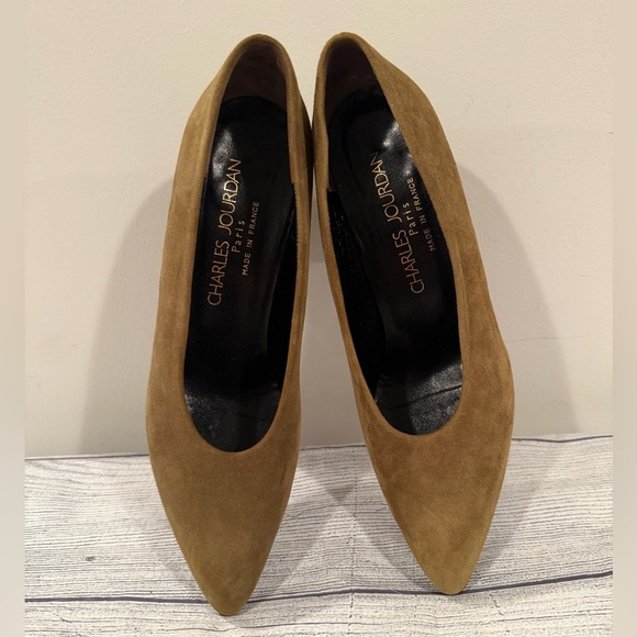 Charles Jourdan Brown Suede Heels/size 8M - Picture 8 of 13